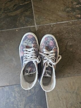Vans Floral Skate Shoes - Pink/Purple Size 8